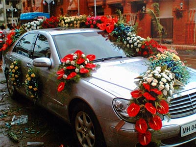 Car decoration arranges for wedding in Bhopal - Utsav Marriage Garden