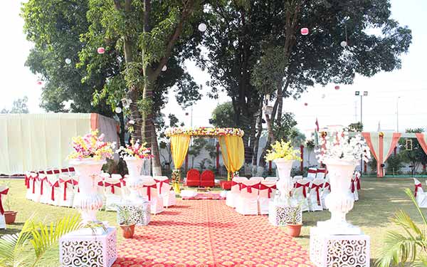 banquet hall in hoshangabad utsav marriage garden