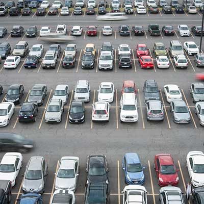 Valet Parking Arrangement for the wedding in Bhopal - Utsav Marriage Garden