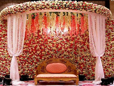 Best venue for Varmala Ceremony in Bhopal - Utsav Marriage Garden