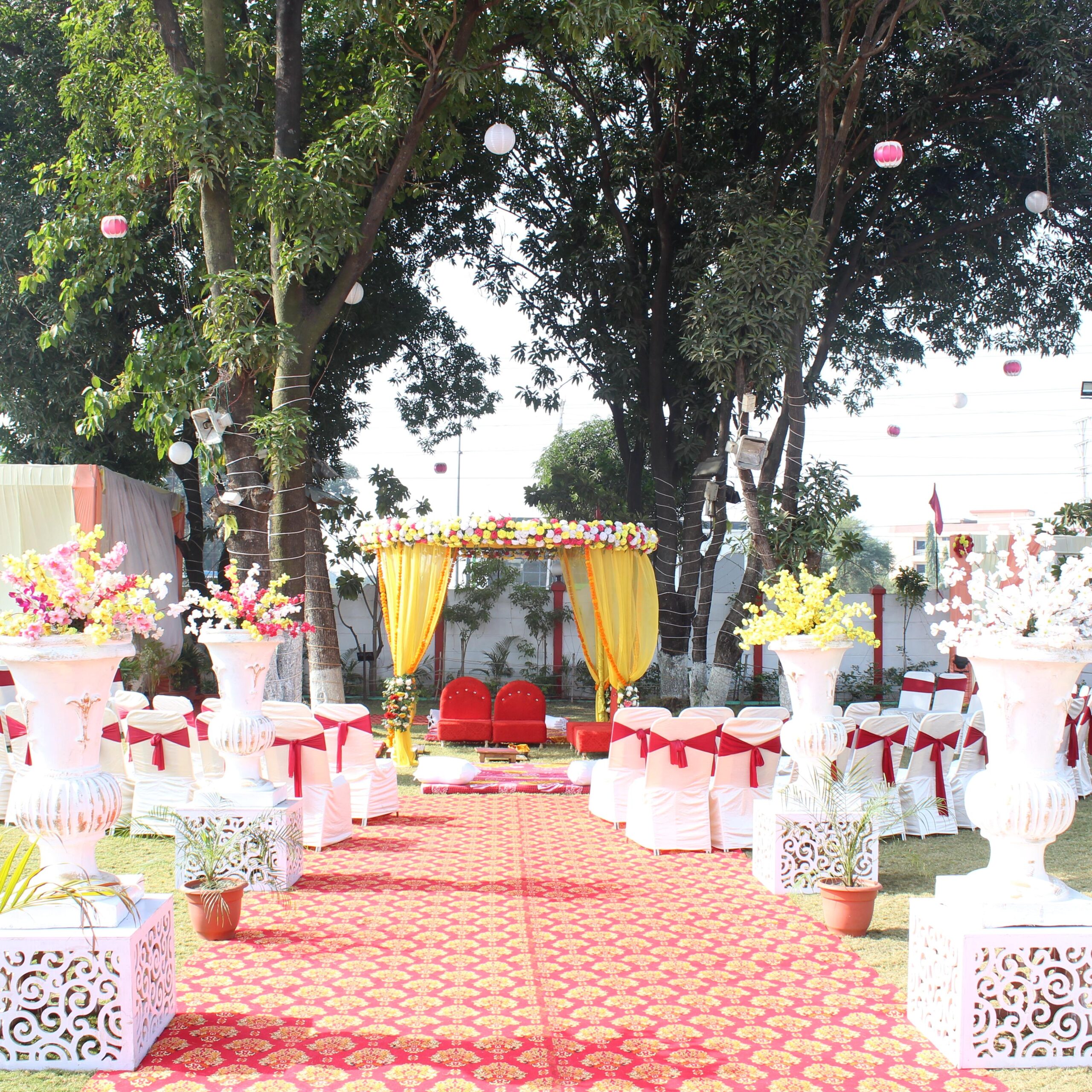 Aesthetic mandap under Mango trees