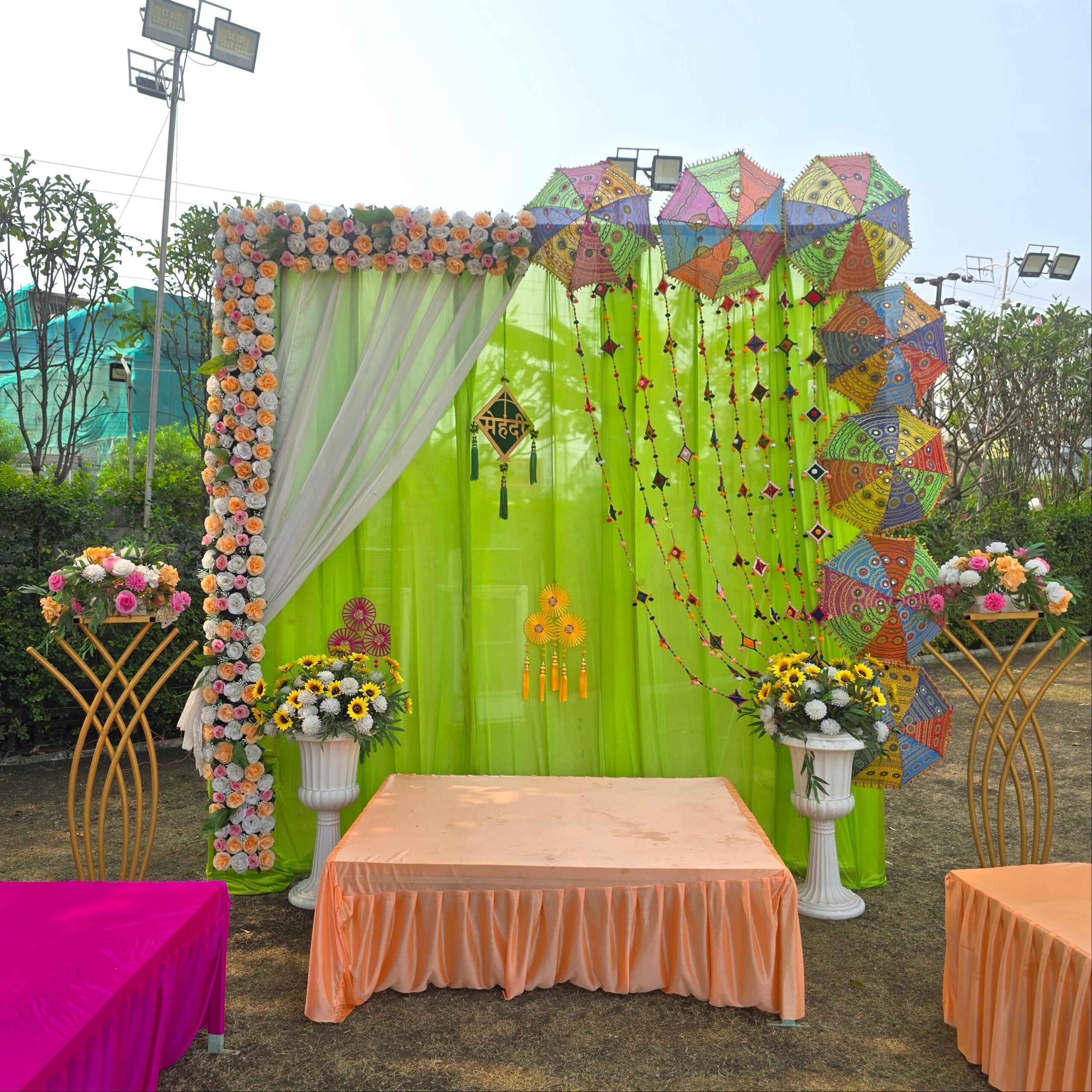 Mehendi Under the Mango Trees Mehendi Under the Mango Trees